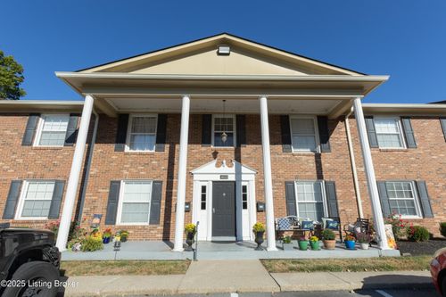 202-4825 Westmar Terrace, Louisville, KY, 40222 | Card Image