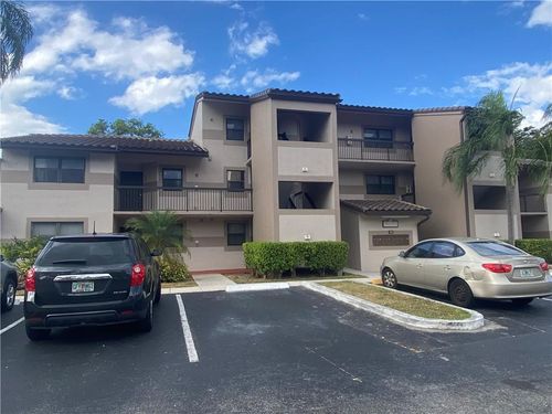 9957-9957 Nob Hill Pl, Sunrise, FL, 33351-4643 | Card Image