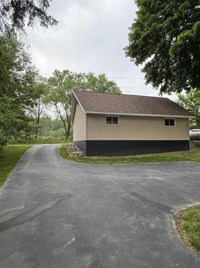 N3911 Lakeside Lane, House other with 2 bedrooms, 2 bathrooms and null parking in MOUNT MORRIS WI | Image 35