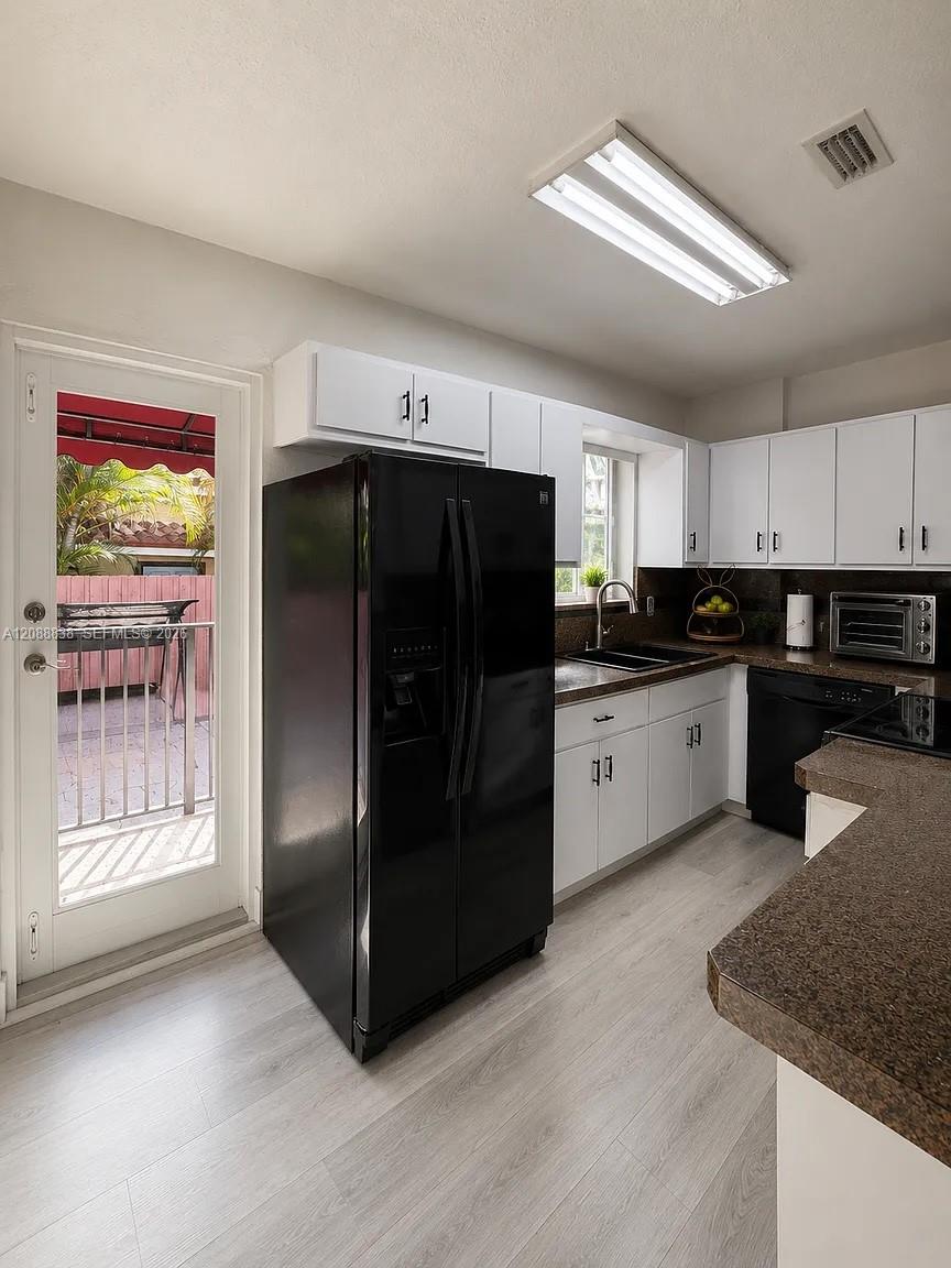 Residential Lease in Miami 5