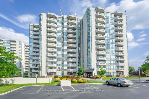 203-5070 Pinedale Ave, Burlington, ON, L7L5V6 | Card Image