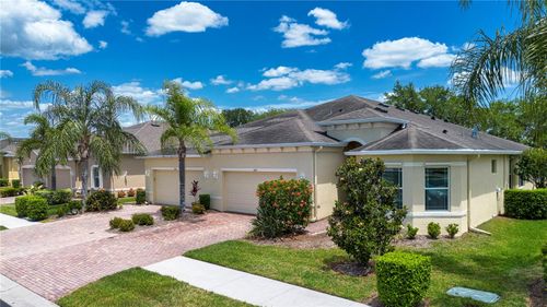 804 Chipper Dr, Sun City Center, FL, 33573-5875 | Card Image