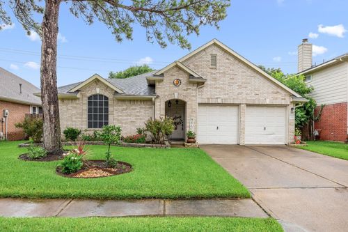 6527 Harcourt Bridge Dr, Houston, TX, 77084-2249 | Card Image