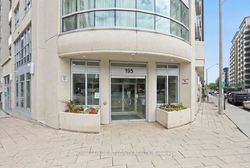 802-195 Besserer St, Ottawa, ON, K1N0B6 | Card Image