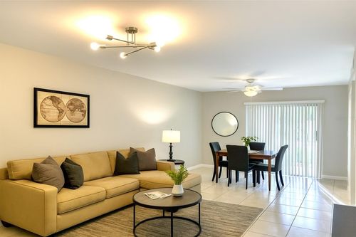 729 Nw 92nd Ave, Plantation, FL, 33324-6165 | Card Image