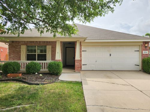 1605 Cardinal Way, Aubrey, TX, 76227-3535 | Card Image