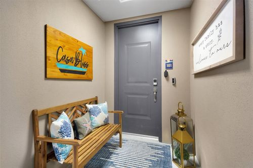 unit-101-395 Aruba Cir, BRADENTON, FL, 34209-3243 | Card Image