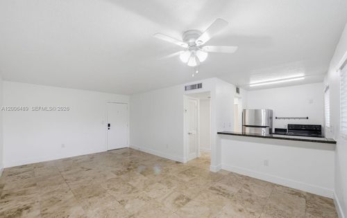 4-12101 Ne 6th Ave, North Miami, FL, 33161-5532 | Card Image