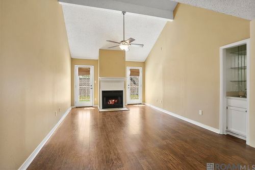 22-8500 Bluebonnet Blvd, Baton Rouge, LA, 70810 | Card Image