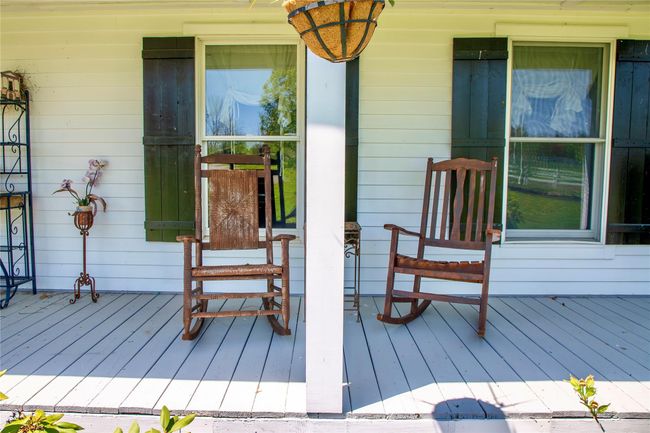 Wooden deck with covered porch | Image 24