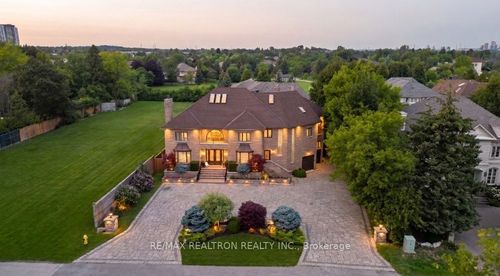 166 Arnold Ave, Thornhill, ON, L4J1B7 | Card Image