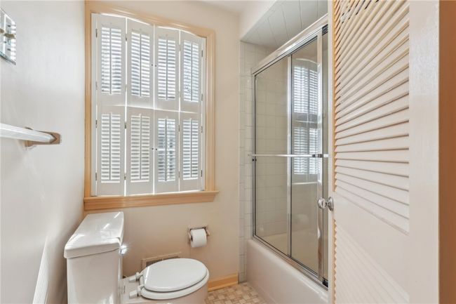 Hall Bath, separate tub/shower and toilet area | Image 28