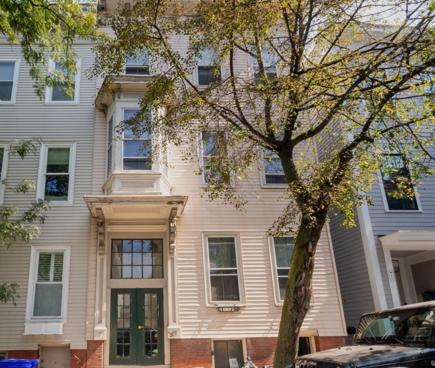 Elm St, Charlestown, MA 02129