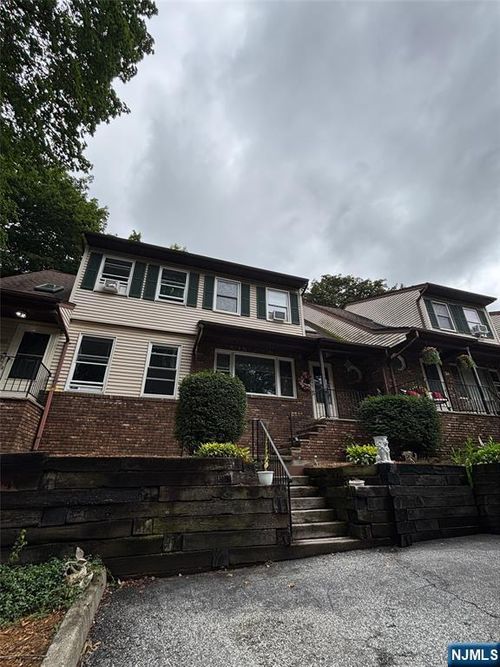26 Wyker Rd, Franklin, NJ, 07416-1476 | Card Image