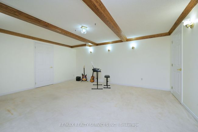 15 Brookbank Crt, House other with 4 bedrooms, 4 bathrooms and 4 parking in Brampton ON | Image 33
