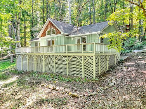 431 Summit Dr, Maggie Valley, NC, 28751-8812 | Card Image