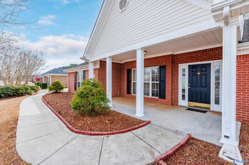 194 Newberry Ct, Madison, AL, 35757-8340 | Card Image