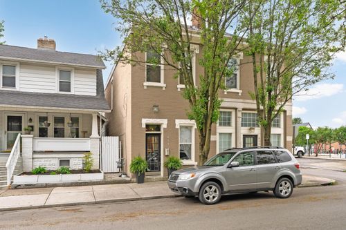 411 Reinhard Ave, Columbus, OH, 43206-2701 | Card Image
