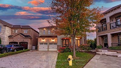 40 Meadow Ridge Crt, House other with 4 bedrooms, 6 bathrooms and 8 parking in Maple ON | Image 2