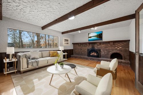 18725 28th Avenue N, Plymouth, MN, 55447 | Card Image