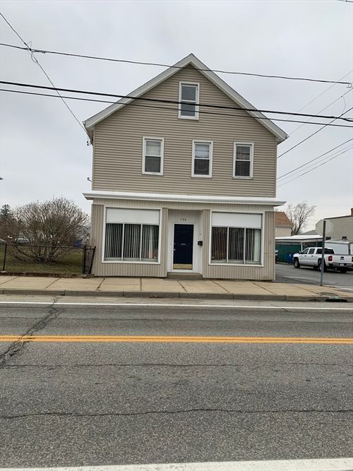 155 Main Rd, Tiverton, RI, 02878-1236 | Card Image