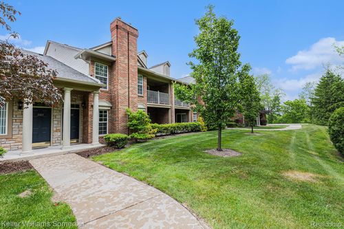 3397 Tremonte Cir S, Oakland Twp, MI, 48306-5005 | Card Image