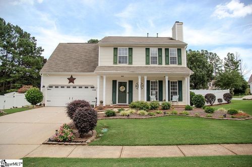 11 Stapleford Park Dr, Greenville, SC, 29607-6062 | Card Image