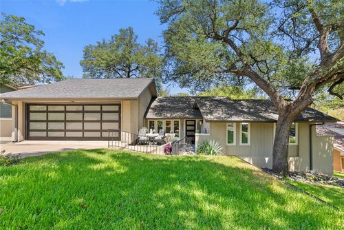 8832 Mountain Path Cir, Austin, TX, 78759-7209 | Card Image