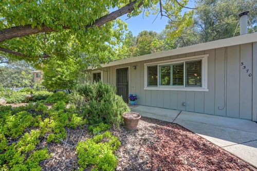 3370 Hacienda Rd, Cameron Park, CA, 95682-8609 | Card Image