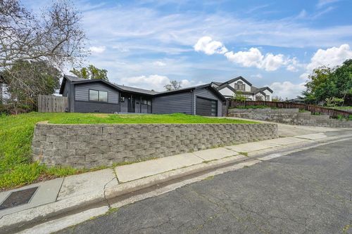 5334 Agate Way, Carmichael, CA, 95608-0609 | Card Image