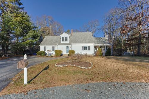 30 Flicker Ln, Marstons Mills, MA, 02648-1346 | Card Image