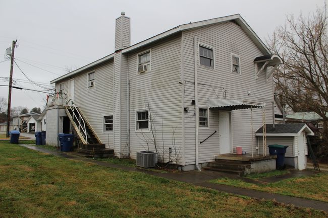 701 Jacksboro St, House other with 5 bedrooms, 3 bathrooms and null parking in Ferguson KY | Image 4