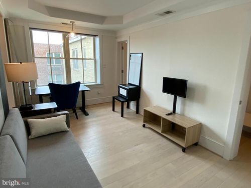 apt-509-1451 Park Rd Nw, WASHINGTON, DC, 20010-2830 | Card Image