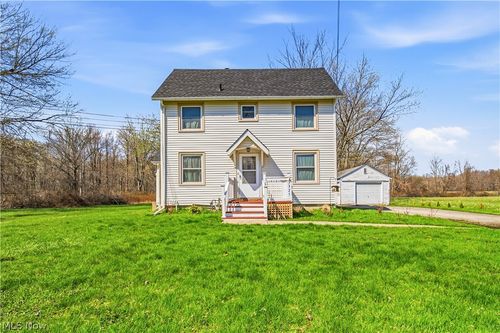 3321 Carpenter Rd, Ashtabula, OH, 44004-9724 | Card Image
