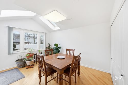 2911 Bayberry Dr, Buffalo Grove, IL, 60089-6657 | Card Image