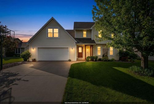 4501 N Stonebridge Court, APPLETON, WI, 54913 | Card Image