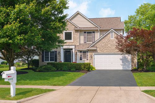 6096 Congressional Dr, Westerville, OH, 43082-8335 | Card Image
