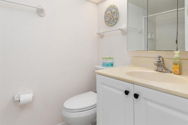 Primary bathroom | Image 18