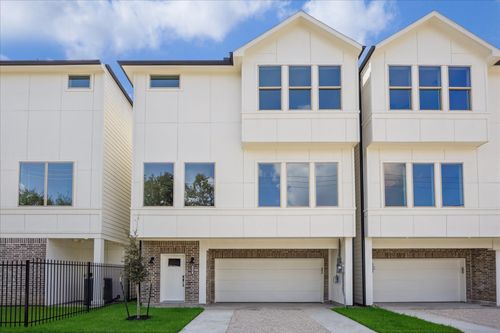 1607 Roy St, Houston, TX, 77007-3347 | Card Image