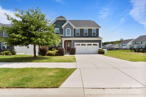 207 Welcombe St, Mooresville, NC, 28115-0050 | Card Image
