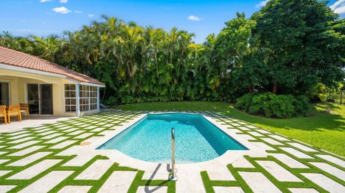 2236 Las Casitas Dr, Wellington, FL, 33414-5857 | Card Image