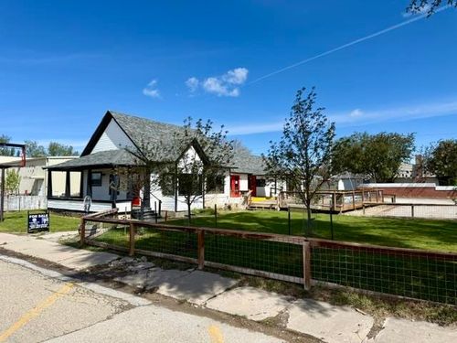 110 E Main Ave, Saratoga, WY, 82331 | Card Image
