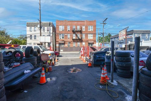 736-734-736 Grove St, Irvington, NJ, 07111-3718 | Card Image