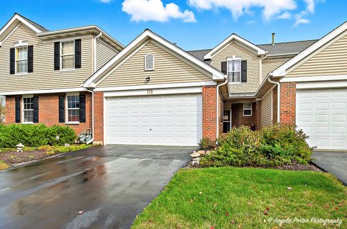 715-715 Legend Ln, Mchenry, IL, 60050-8012 | Card Image