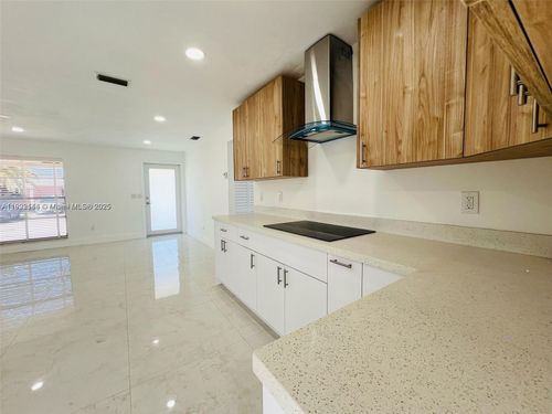 26045 Sw 131st Ct, Homestead, FL, 33032-8906 | Card Image