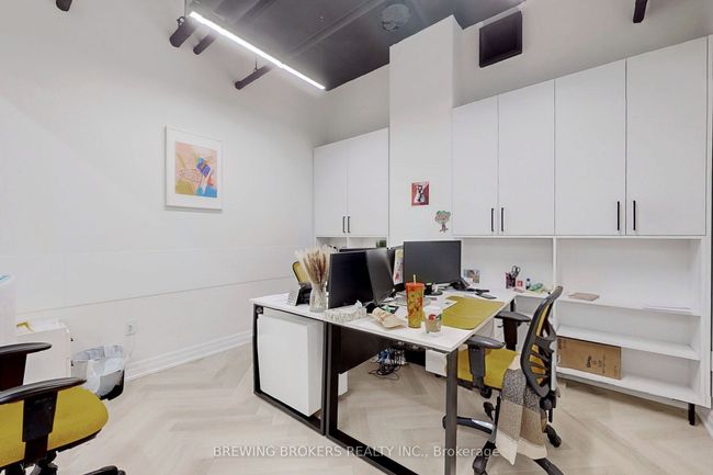 404-406 - 1275 Finch Ave W, Home with 0 bedrooms, 0 bathrooms and 3 parking in North York ON | Image 27