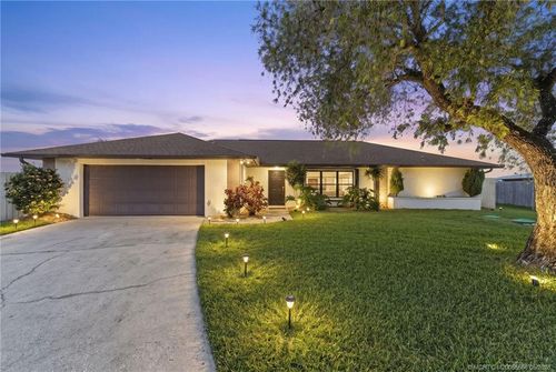 2086 Sw Gull Harbor Ln, Palm City, FL, 34990-2836 | Card Image