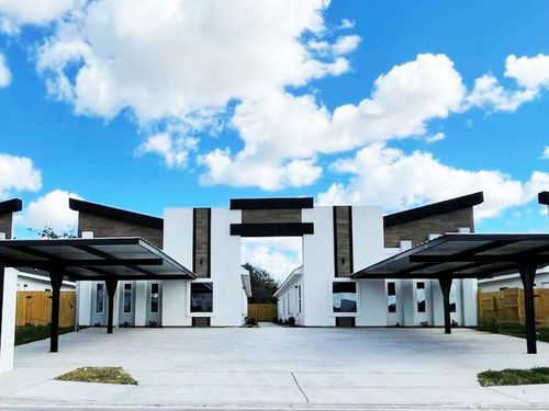 500 Esmeralda St, Edinburg, TX, 78539 | Card Image