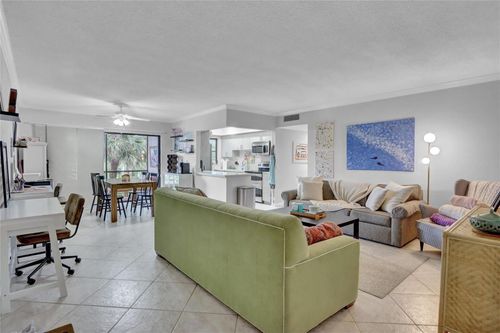 b20-665 Enfield Street, Boca Raton, FL, 33487 | Card Image