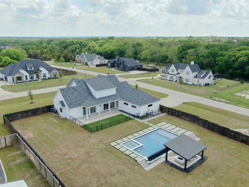 140 Farish Ln, Waxahachie, TX, 75167-1353 | Card Image